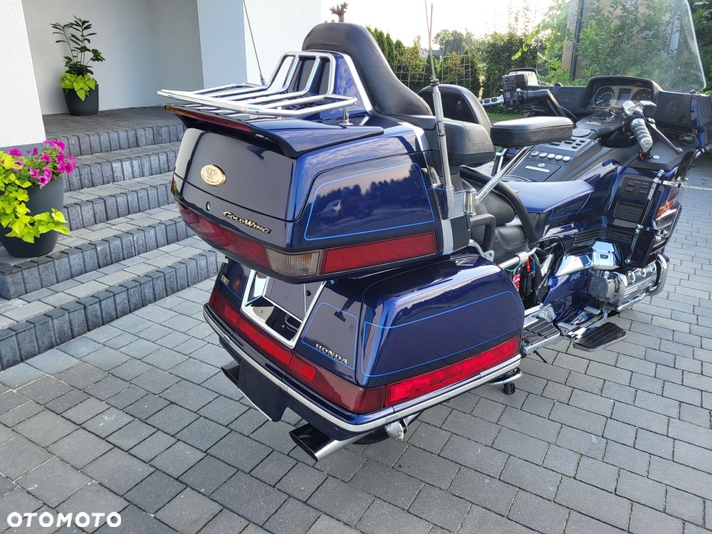 Honda GL - 10