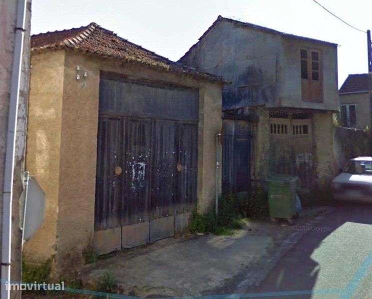 Moradia independente à venda - Grande imagem: 2/5
