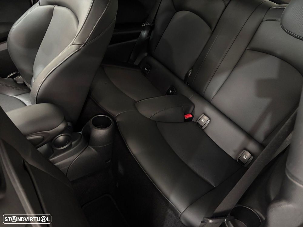 MINI 3 Portas Cooper SE - 12