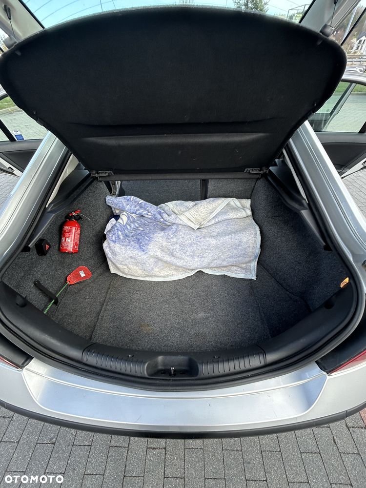 Ford Mondeo 1.8 Silver X - 32