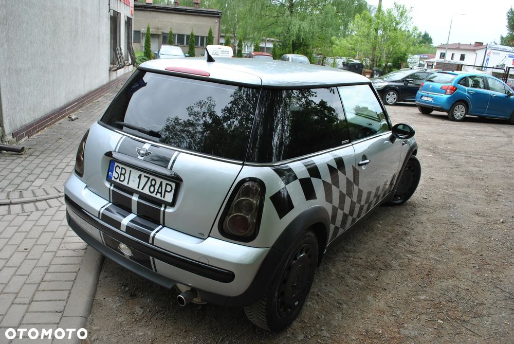 MINI ONE - 9