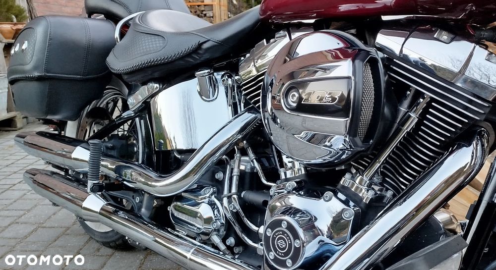 Harley-Davidson Softail Deluxe - 2