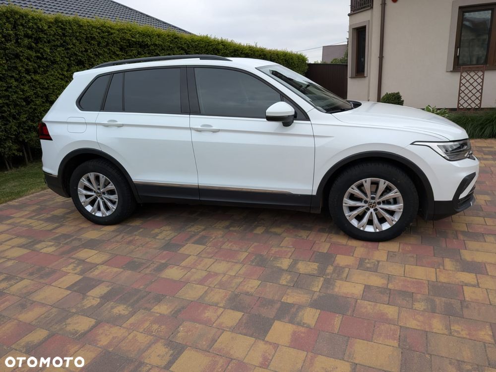 Volkswagen Tiguan 2.0 TDI SCR DSG Elegance - 2