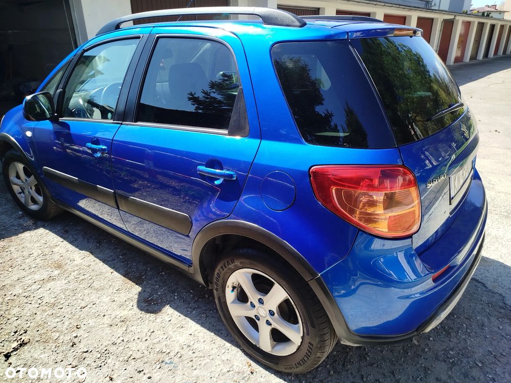 Suzuki SX4 1.6 GS / Premium 4WD - 2
