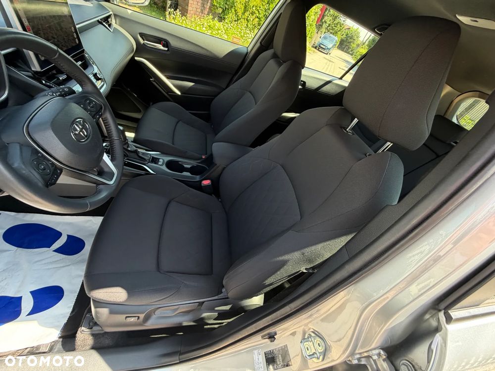 Toyota Corolla Cross 2.0 Hybrid Comfort - 11