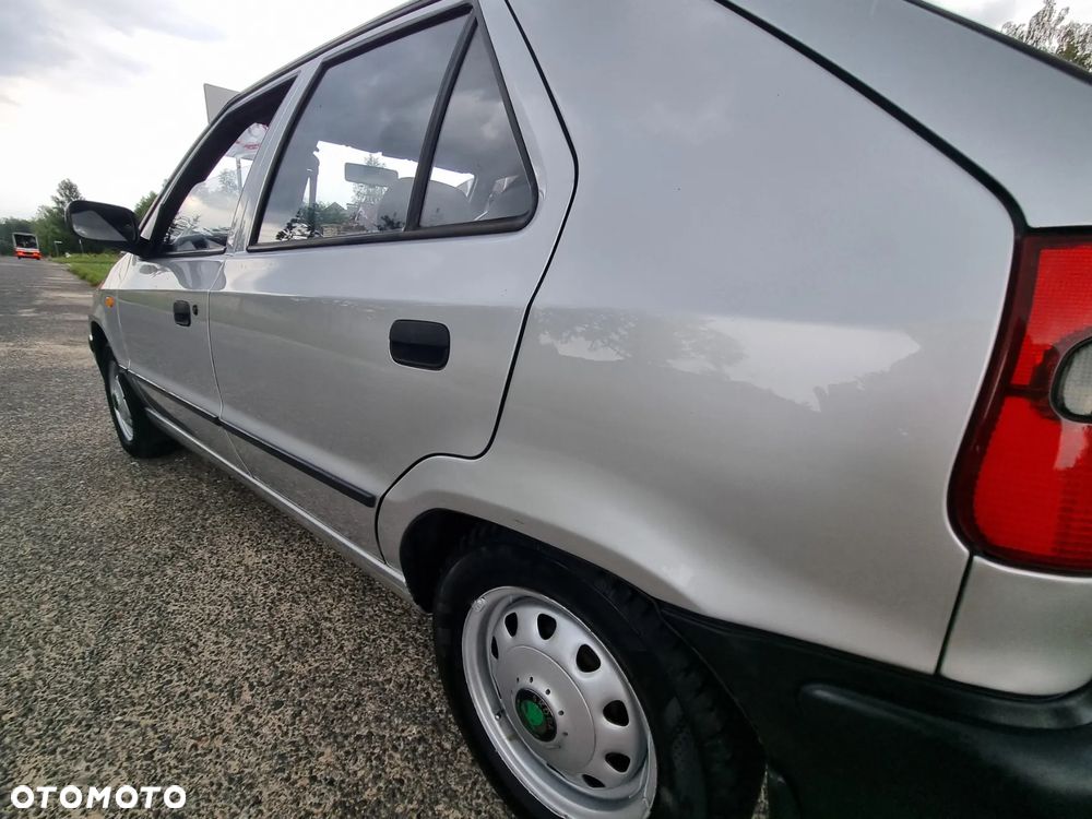 Skoda Felicia 1.3 LX - 8