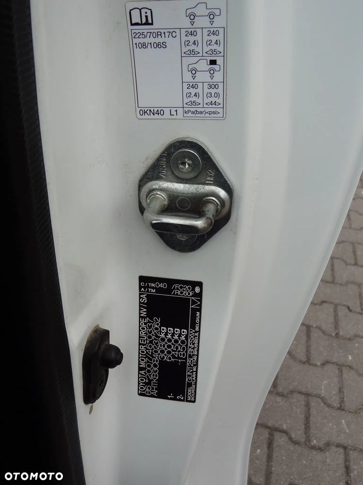 Toyota Hilux 2.4 D-4D Single Cab DLX 4x4 - 16