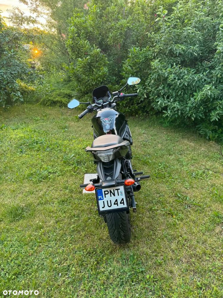 Yamaha XJ - 3