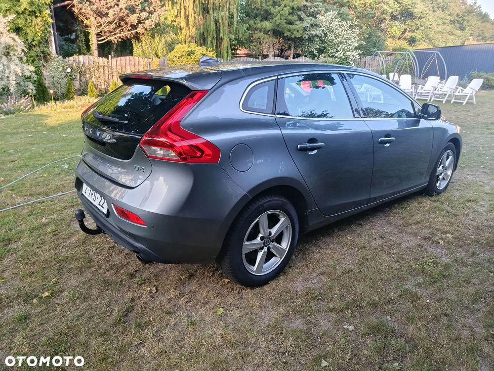 Volvo V40 D4 Drive-E Summum - 3
