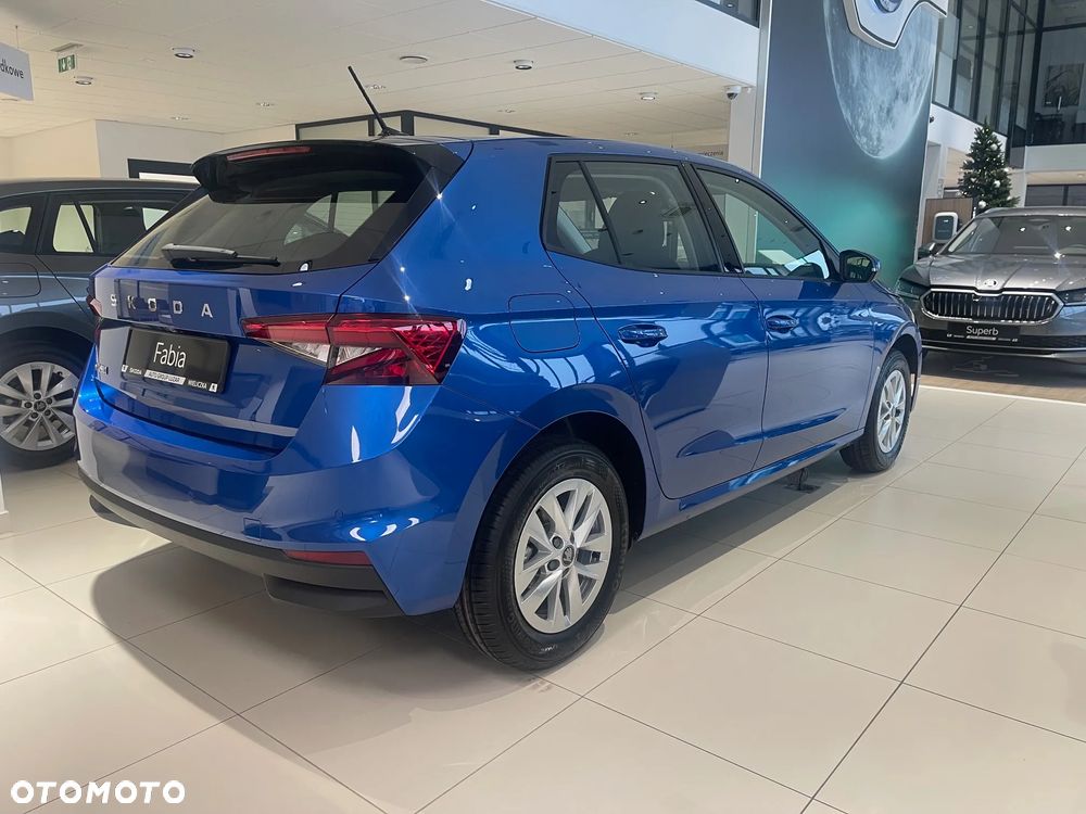 Skoda Fabia 1.0 TSI Edition 130 DSG - 4