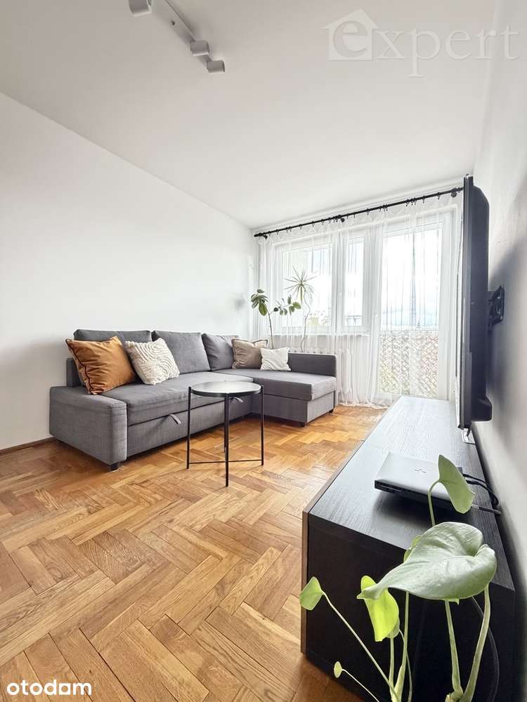 3 pokoje, 56,6 m², duży balkon, centrum