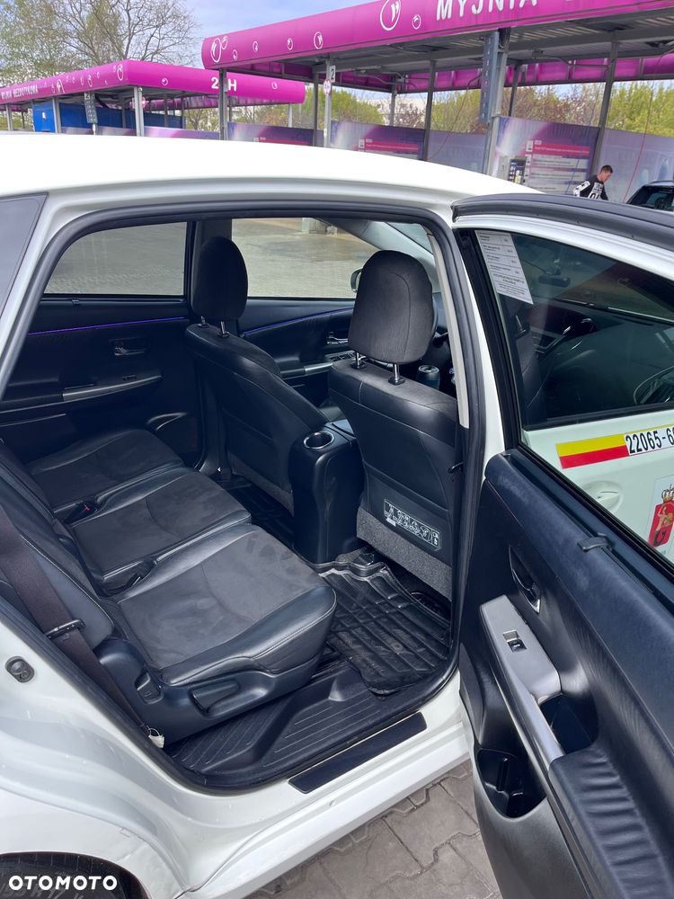 Toyota Prius+ Hybrid 135 Premium - 6