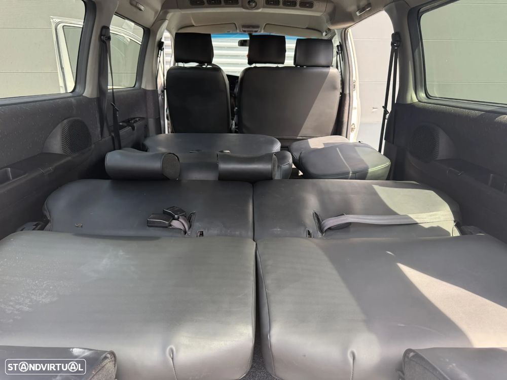 Hyundai H-1 - 22