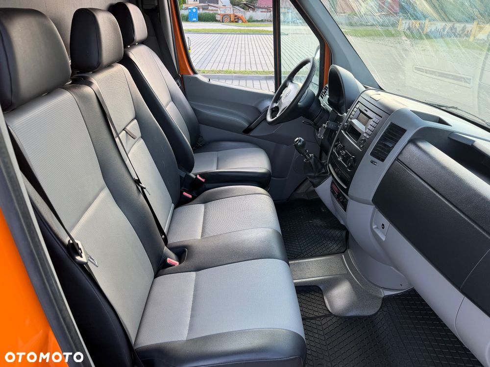 Volkswagen CRAFTER 2.0 tdi L2H2 hak - 6