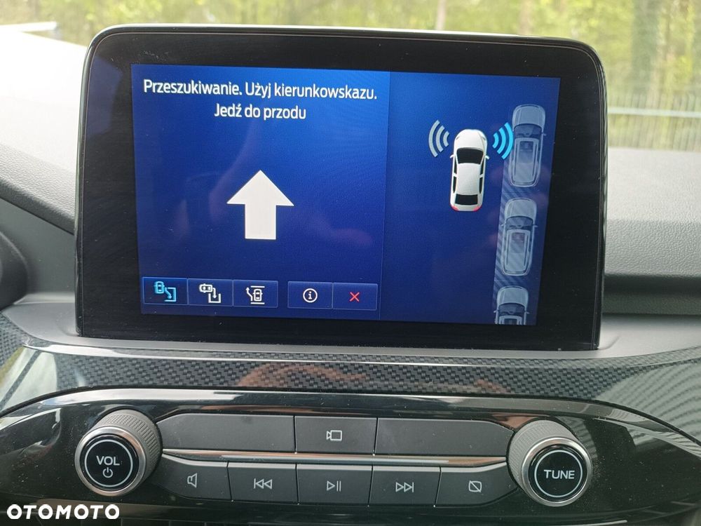 Ford Kuga 1.5 EcoBoost FWD ST-Line X - 26