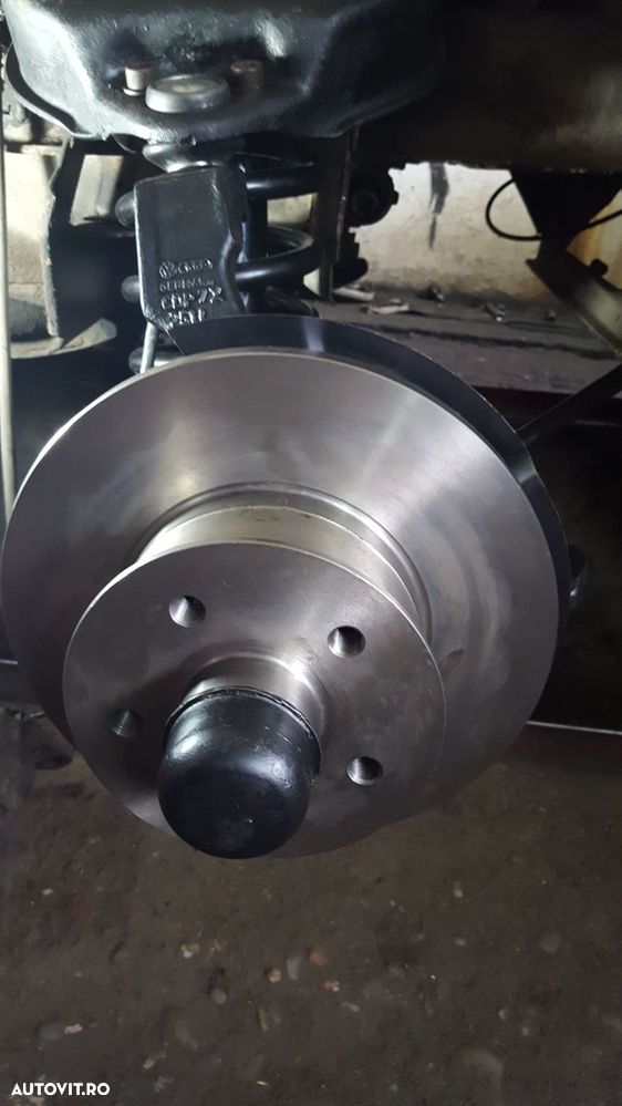 Volkswagen Transporter - 9