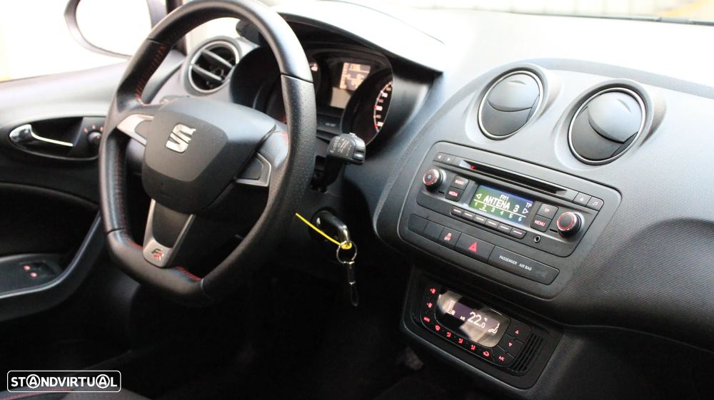 SEAT Ibiza SC 1.6 TDI CR FR - 31