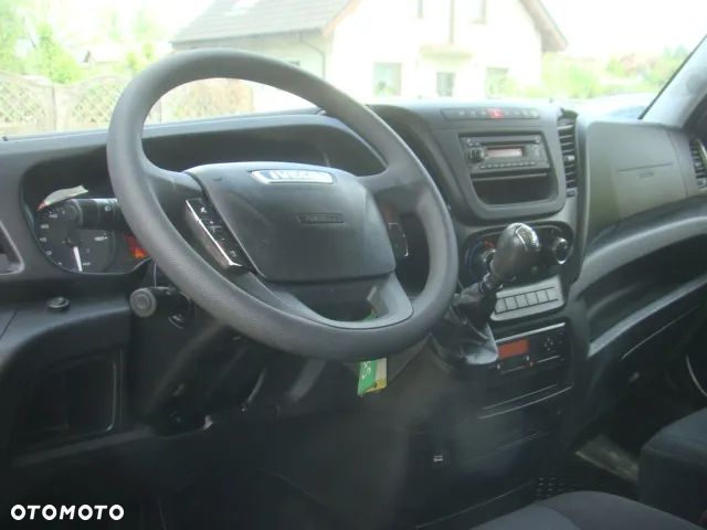 Iveco DAILY 35 S 16 REJESTRACJA NA 6-OSÓB SUPER NA KAMPERA - 18