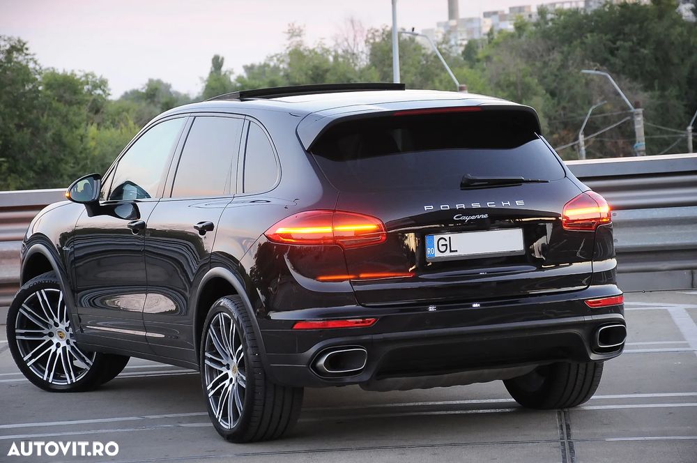 Porsche Cayenne 3.0TD TipTronic - 4