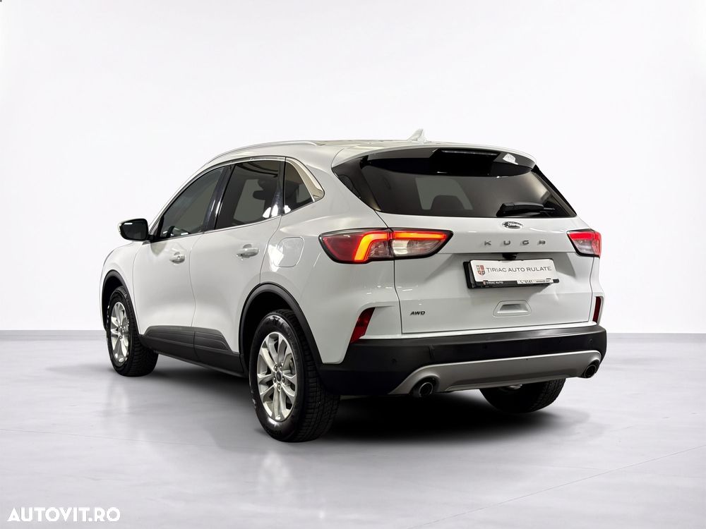 Ford Kuga - 4