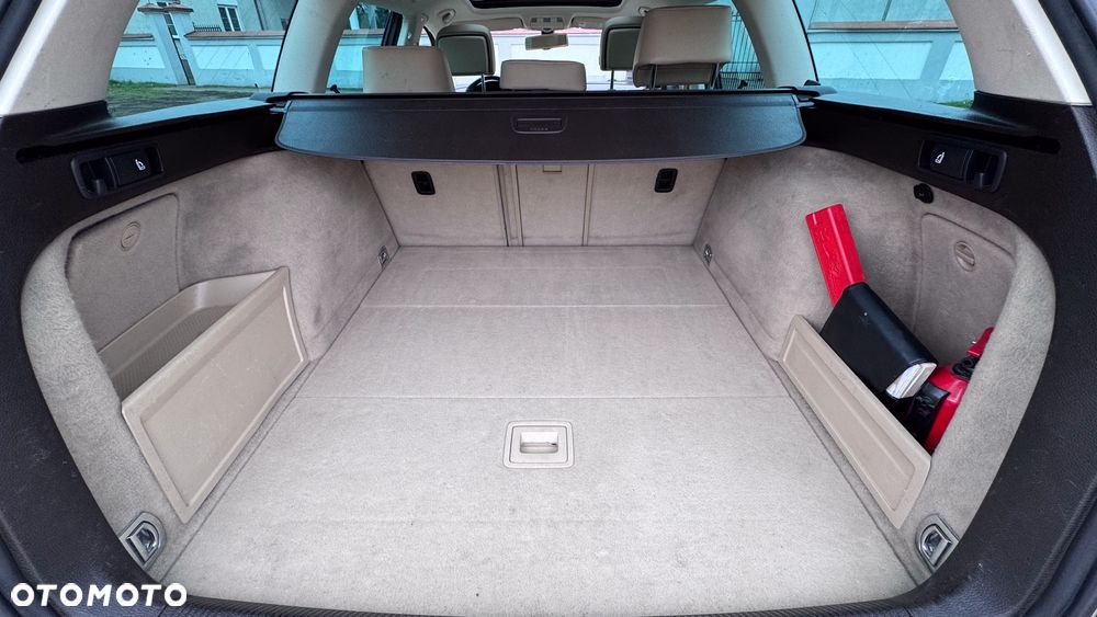 Volkswagen Passat 1.8 TSI Highline DSG - 24