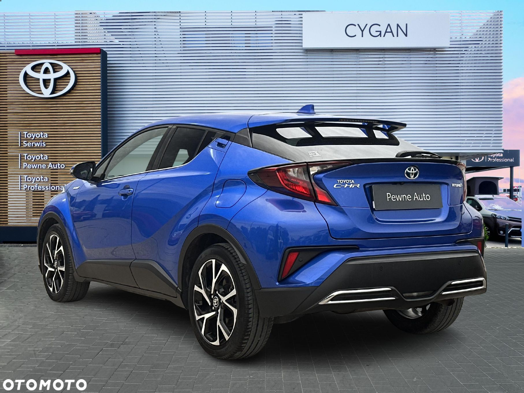 Toyota C-HR - 8