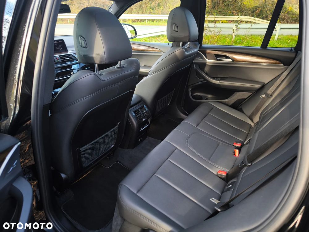 BMW X3 xDrive30i xLine - 10