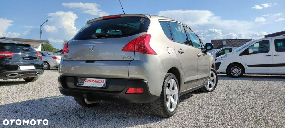 Peugeot 3008 HDi 150 Active - 9