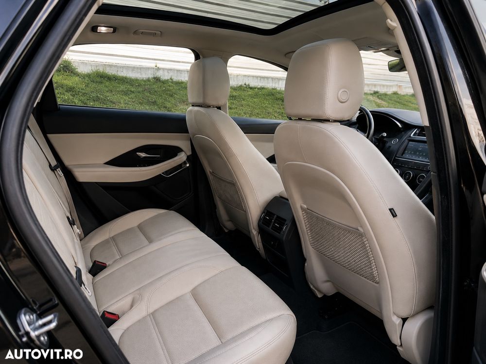 Jaguar E-Pace D150 AWD R-Dynamic S - 13