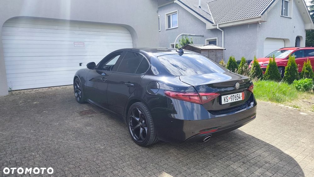 Alfa Romeo Giulia 2.2 D Turbo Super - 38