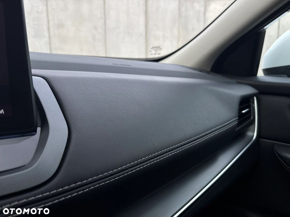 Nissan Qashqai 1.3 DIG-T MHEV N-Connecta Xtronic - 23