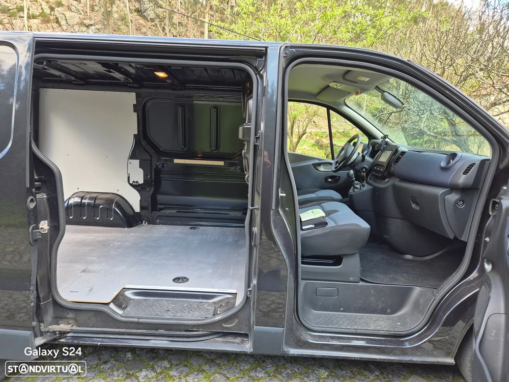 Opel Vivaro - 7