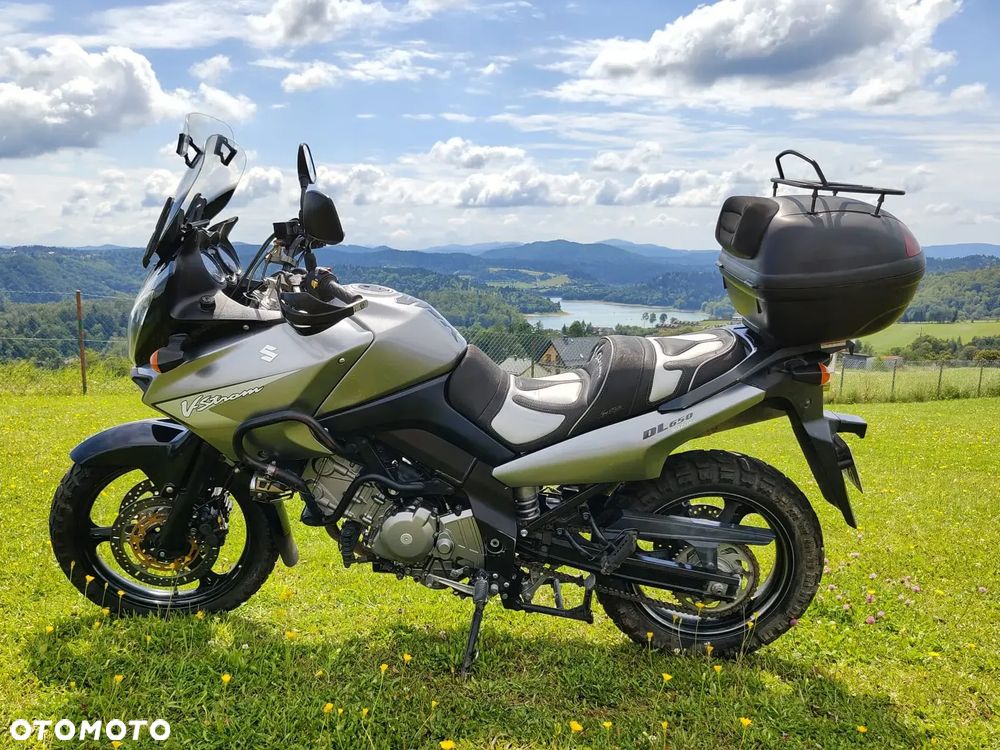 Suzuki V-STROM - 2