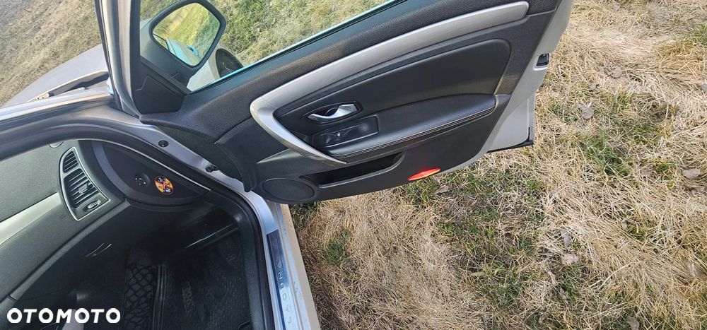 Renault Laguna 2.0 DCi Dynamique - 12