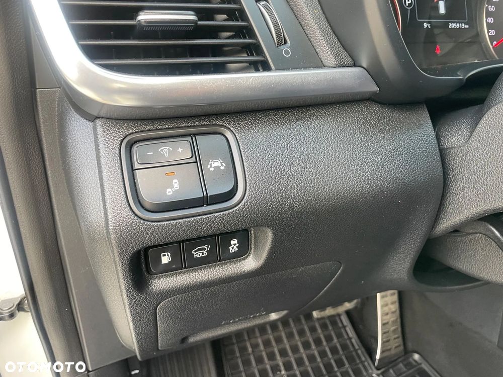 Kia Optima 1.7 CRDI GT Line DCT - 28