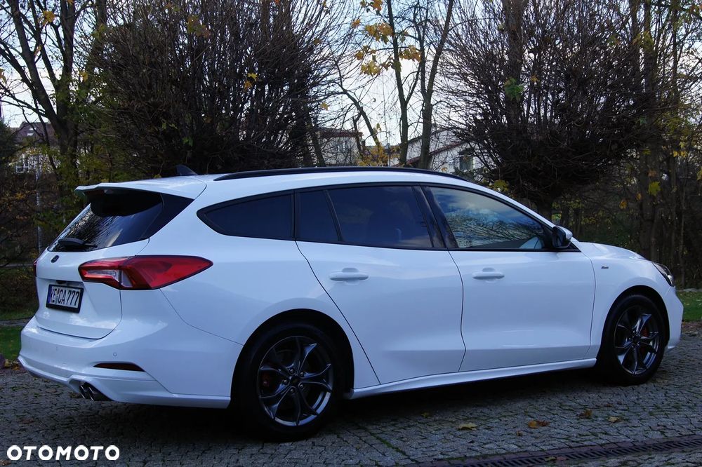 Ford Focus Turnier 1.5 EcoBlue Start-Stopp-System ST-LINE DESIGN - 14