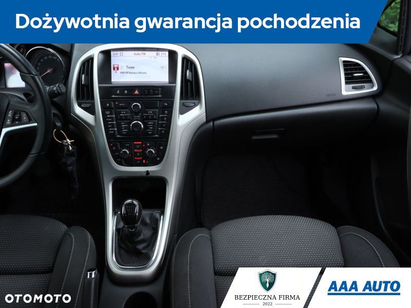Opel Astra - 10