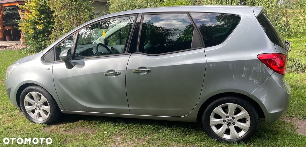 Opel Meriva 1.7 CDTI Cosmo - 8