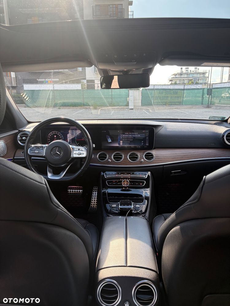 Mercedes-Benz Klasa E - 10