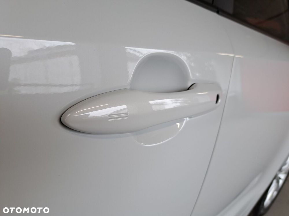 Toyota Corolla 1.8 Hybrid Comfort - 36
