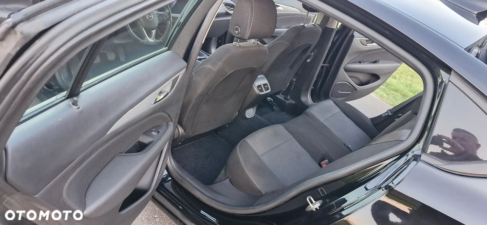Opel Insignia 1.6 ECOTEC Business Edition - 23