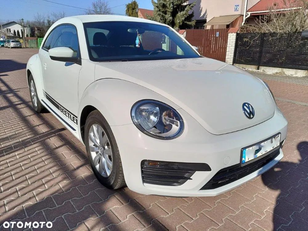 Volkswagen Beetle 2018 photo 3