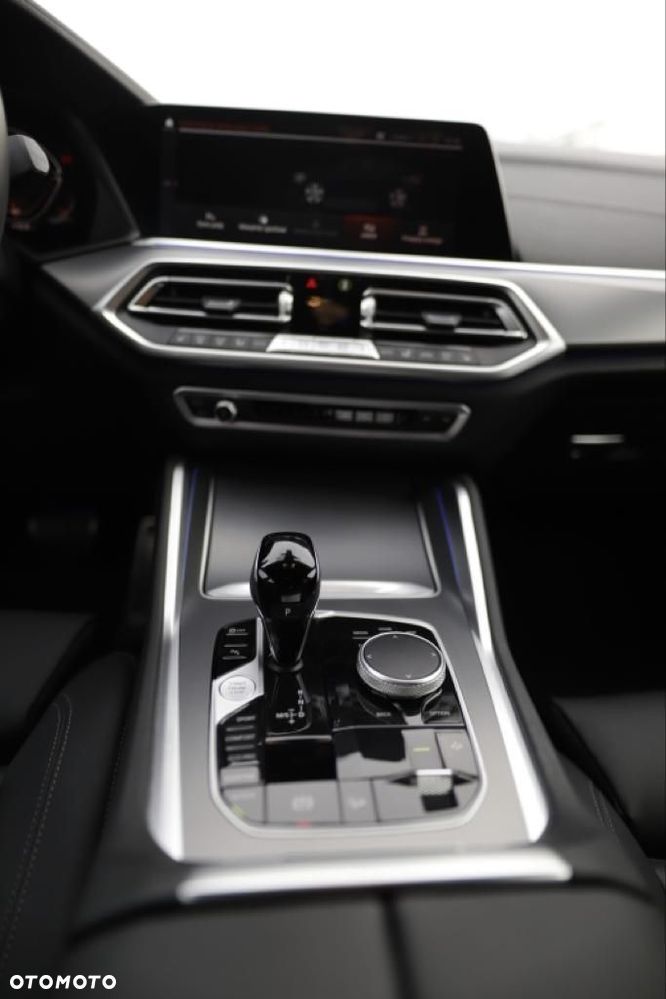 BMW X6 - 12