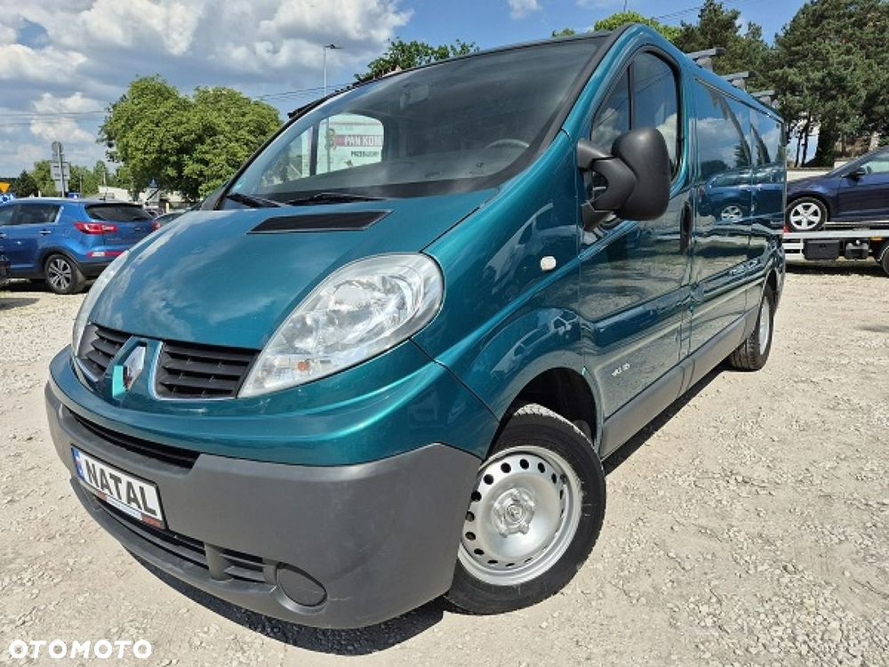 Renault Trafic - 2