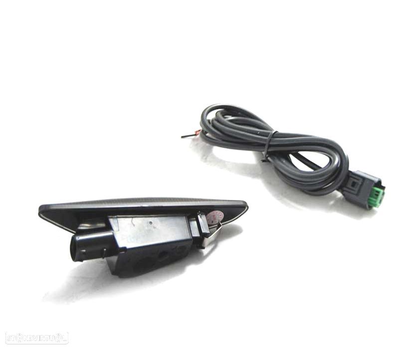 PISCAS LATERAIS BMW X3 F25 LCI X4 F26 LED DINÁMICO FUMADOS - 3