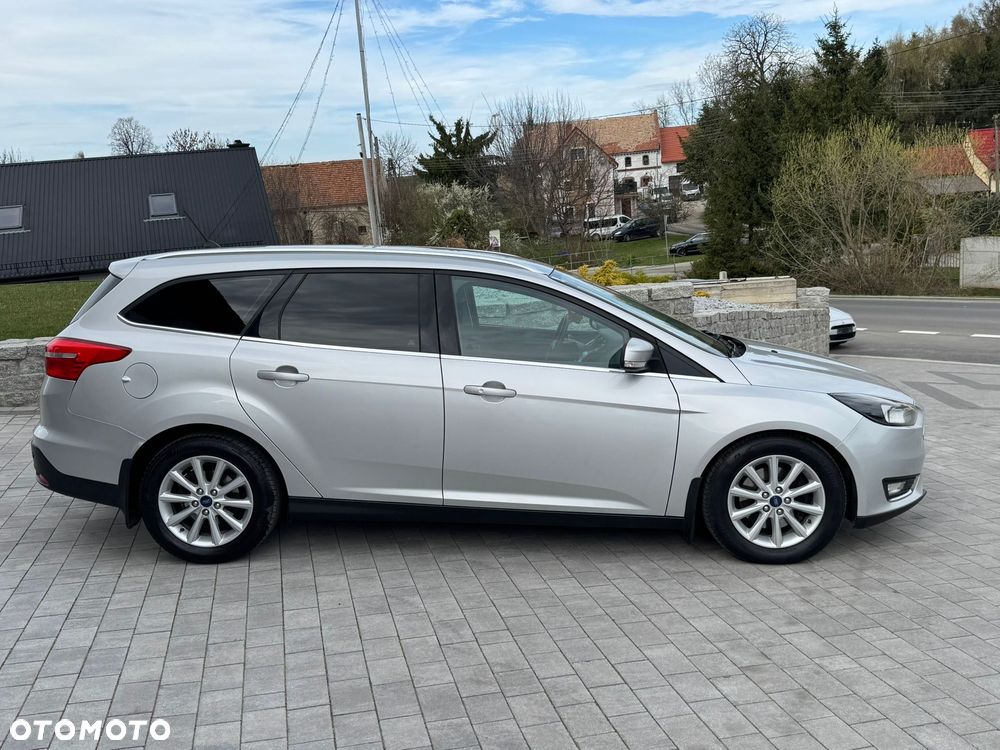 Ford Focus - 5