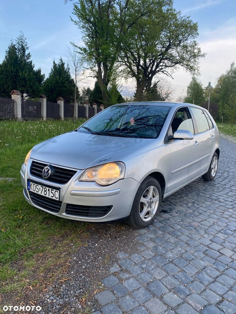 Volkswagen Polo 1.2 Entry - 1
