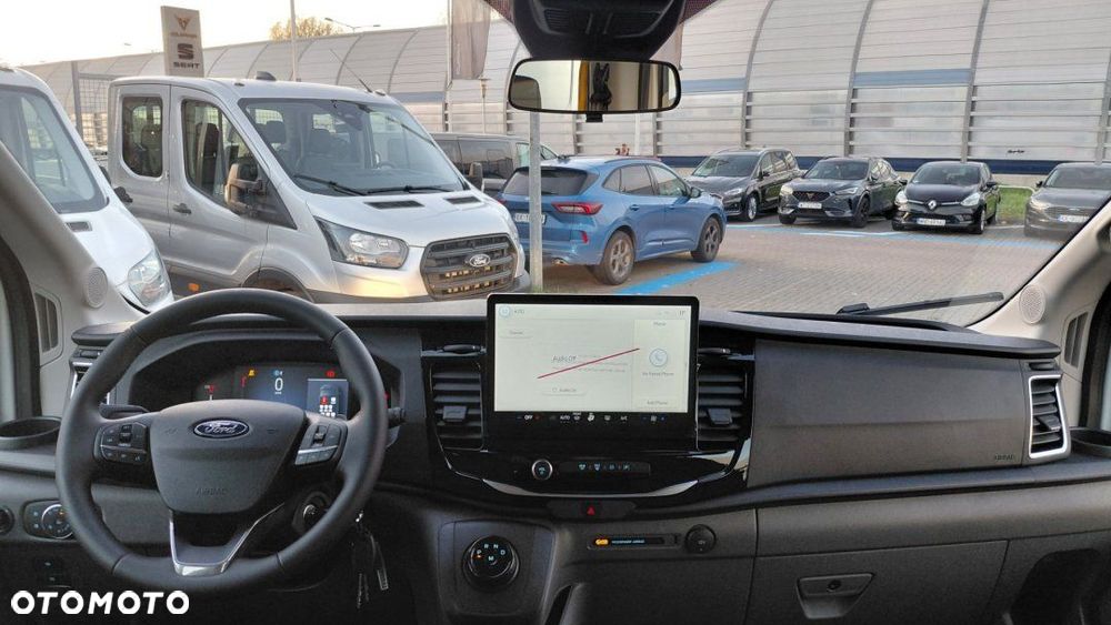 Ford Nowy Transit - 12