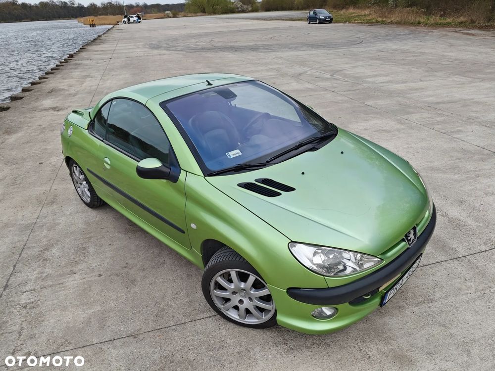 Peugeot 206 CC 135 Sport - 8