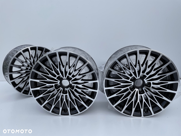 Felgi aluminiowe 18 AUDI A3 S3 8V 5x112 ET46 oryginalne czarne polerowane